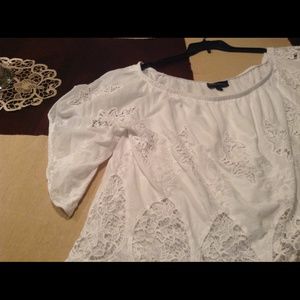 LB Wt off shoulder peasant style blouse Sz 18/20